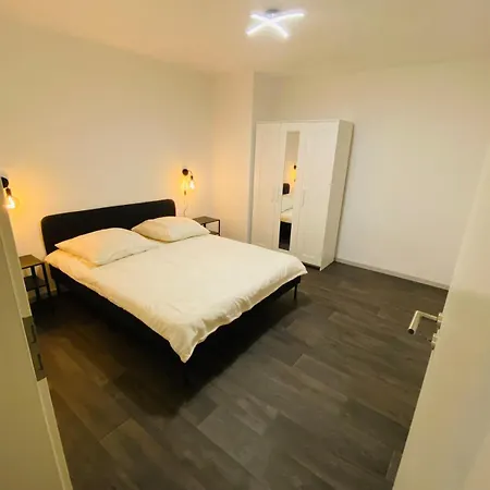2-zimmer - 600 Meter Zur S-bahn - 18 Min Zum Muenchen Hbf - Parkplatz & Wlan 卡尔斯费尔德