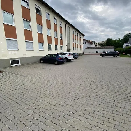公寓 2-zimmer - 600 Meter Zur S-bahn - 18 Min Zum Muenchen Hbf - Parkplatz & Wlan